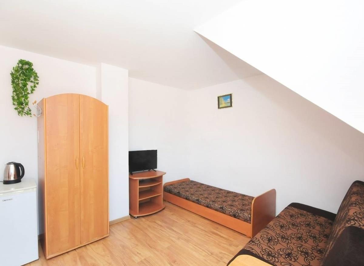 U Gosi Hotel Ярославец Екстериор снимка